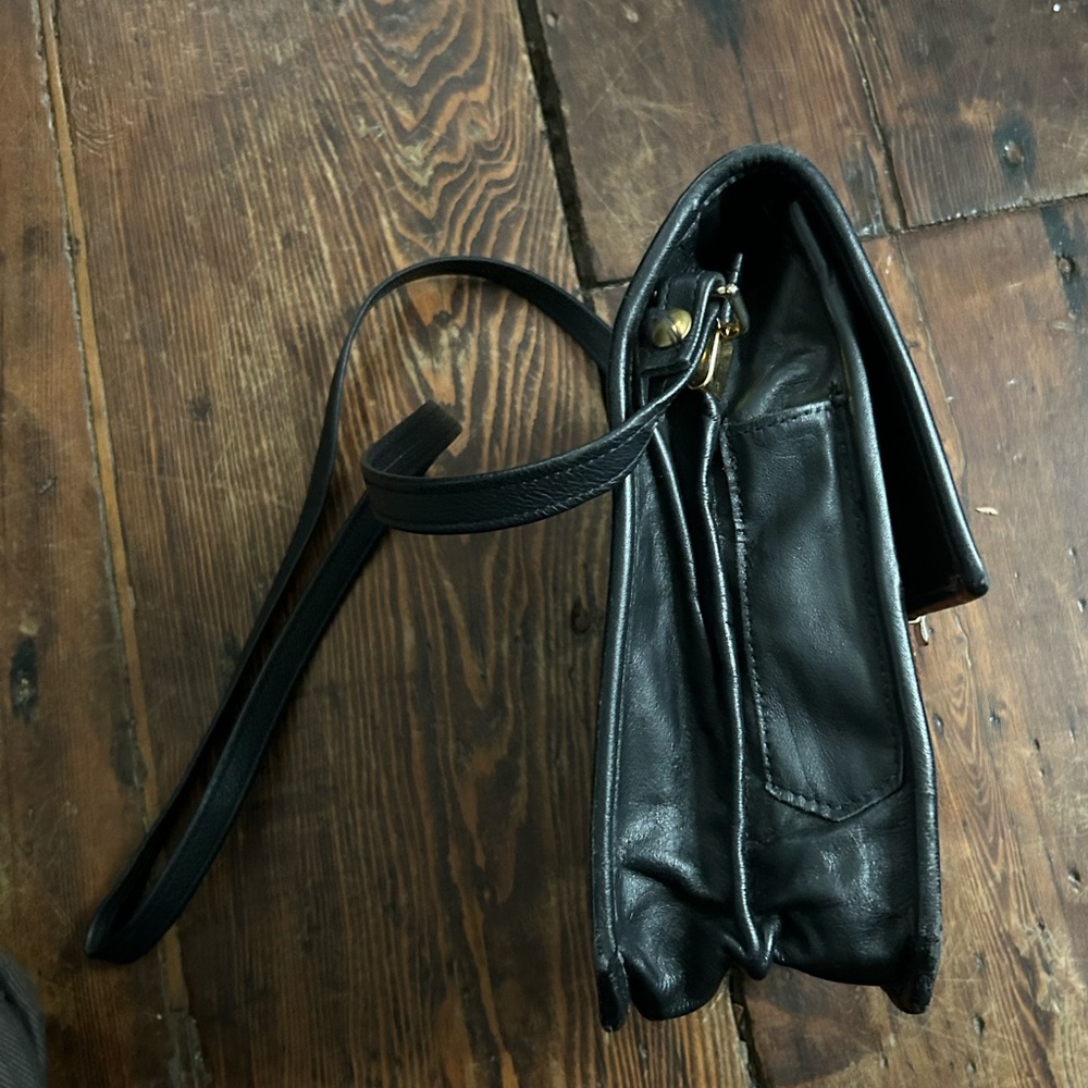Roche Ventura Black & Brown Burma Leather Shoulder Bag - Picture 8 of 12